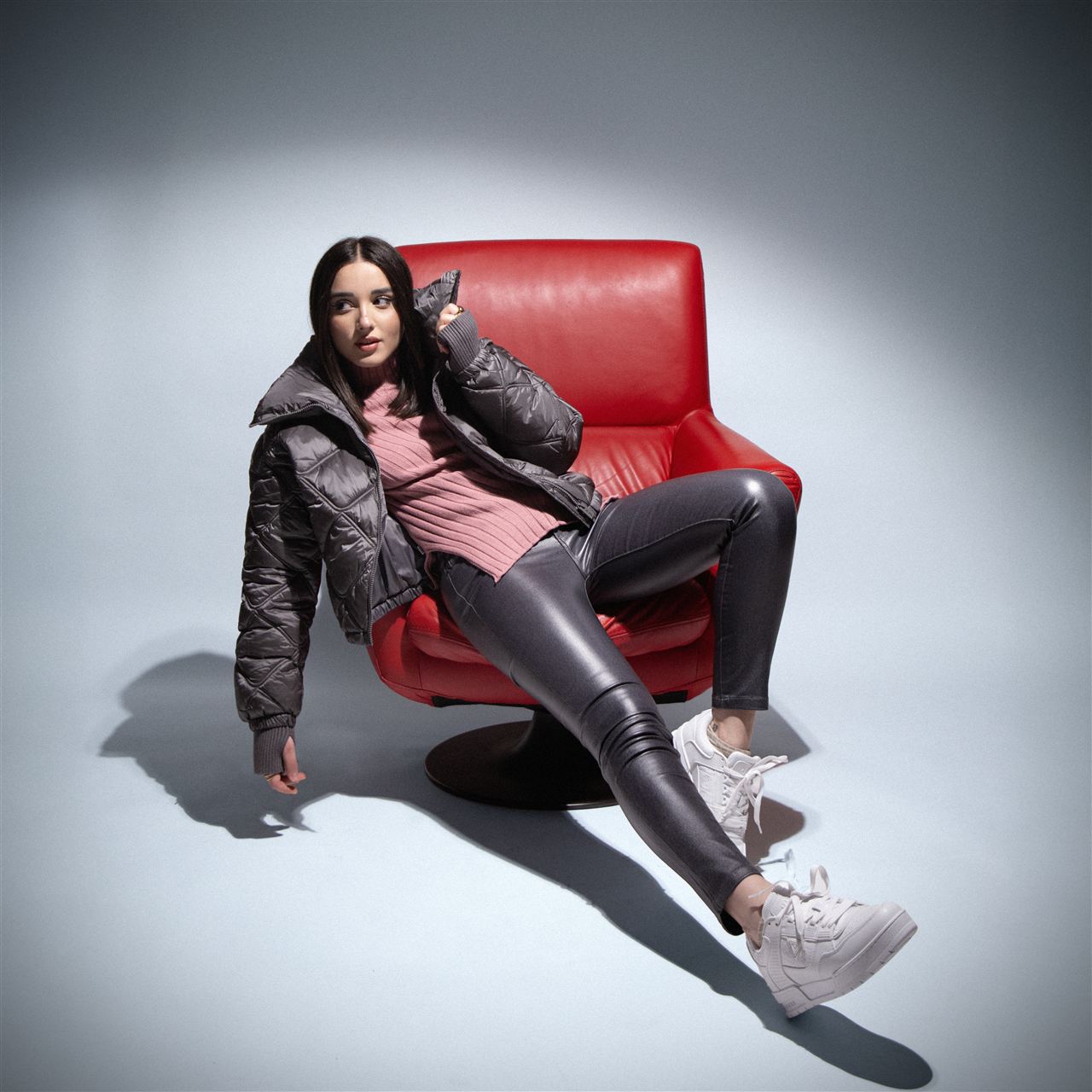 Poltrona Rossa FW25 — scatto 29
