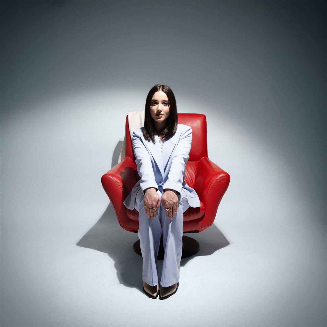 Poltrona Rossa FW25 — scatto 35